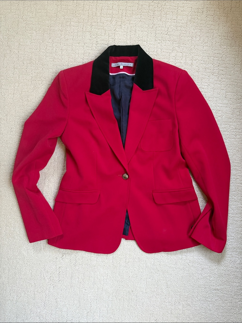Structured Blazer with Velvet Collar - Picture 1 of 4